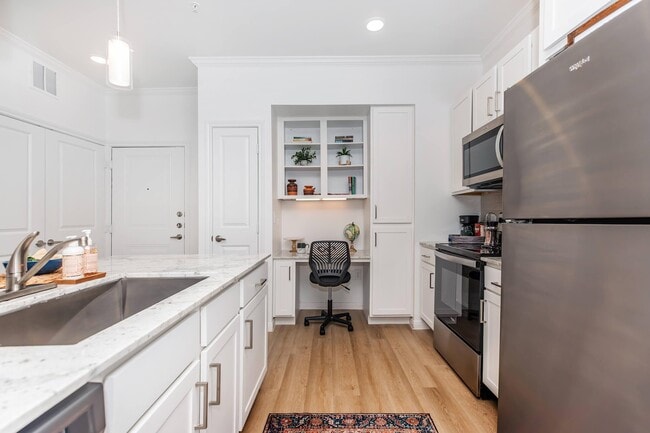 Enjoy 1 Month Free—Limited Time Offer! - Enjoy 1 Month Free—Limited Time Offer! Apartment
