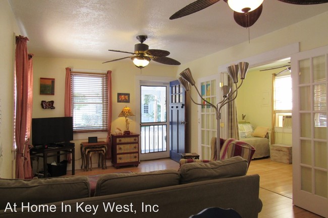 Building Photo - 3 br, 3.5 bath House - 322 Southard Street