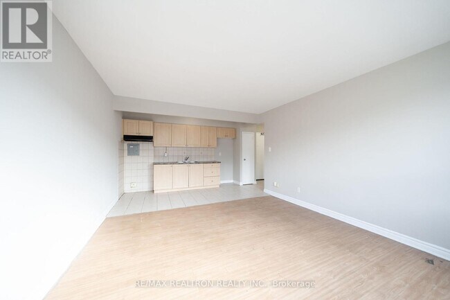 Photo du bâtiment - 468 Ottawa St N