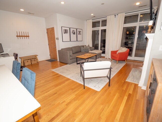 Foto del edificio - 685 N Peoria St