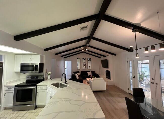 Foto del edificio - 4422 Meredith Woods St