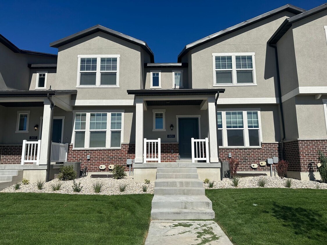 7654 W Mount Elinor Rd, Magna, UT 84044 Townhome Rentals in Magna UT