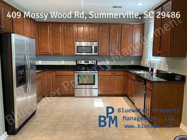 Building Photo - 409 Mossy Wood Rd