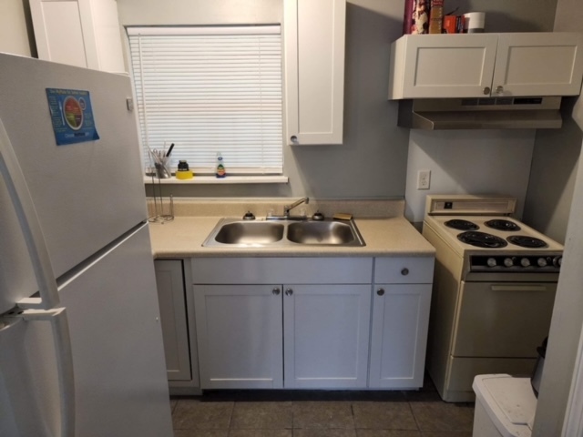 Kitchen Area - 218 Rayfield Wright St