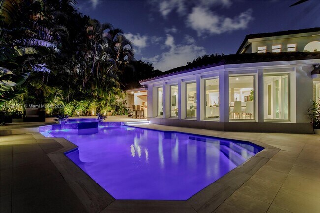 Foto del edificio - 130 SW 24th Rd