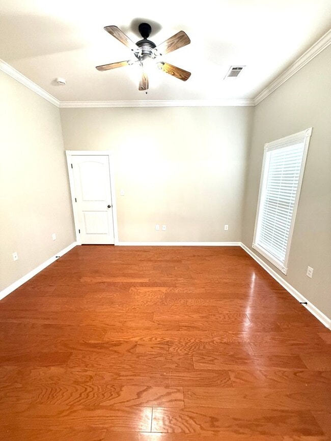 Building Photo - ** 4 bed 2 bath located in Taylor Lakes ** Call 334-366-9198 to schedule a self tour