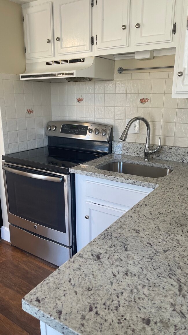 Building Photo - 68 High St