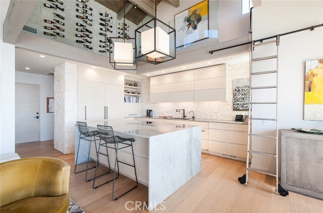 Foto del edificio - 709 Kendall Dr