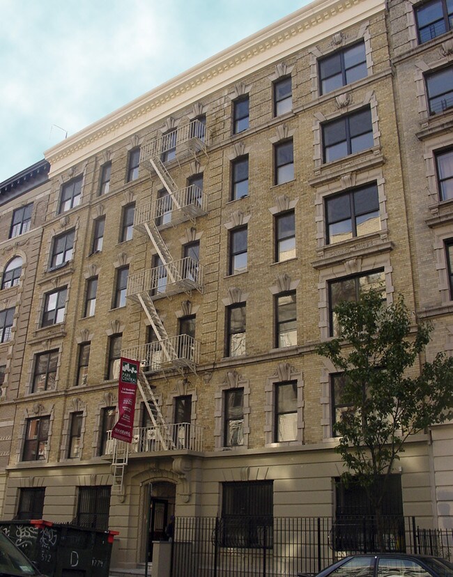 220-222 W 111th St - The Park Central