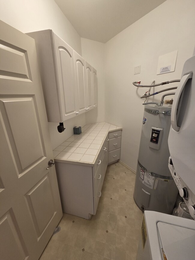 Building Photo - 6125 NE 175th St