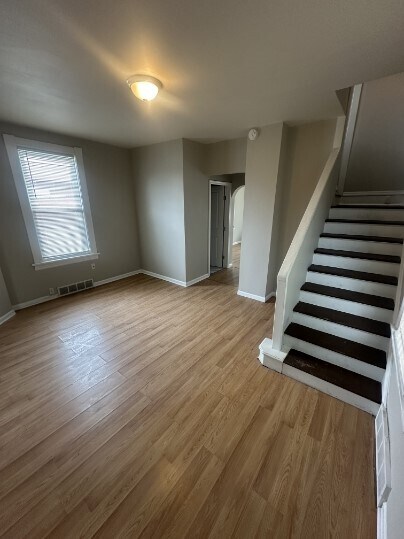 Foto del edificio - 4974 Quincy St