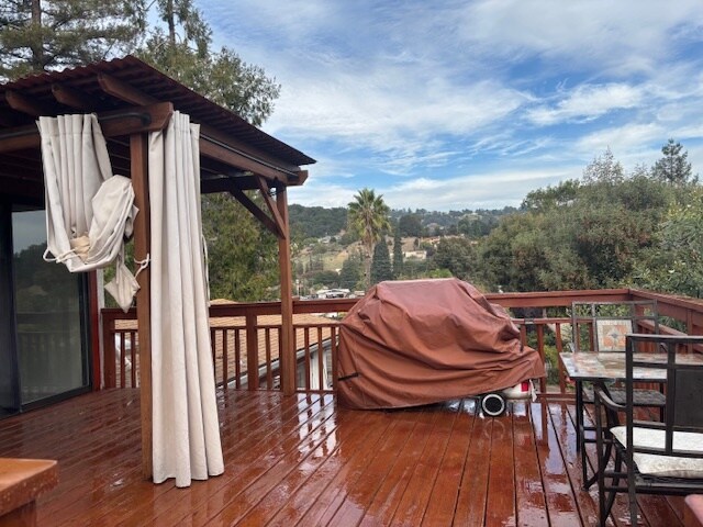 Foto del edificio - 8033 Winthrope St