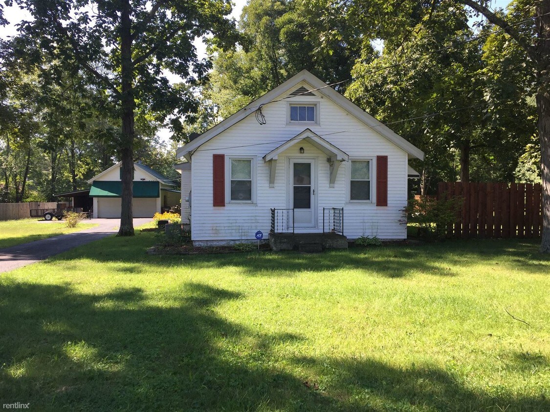 Primary Photo - 771 Clough Pike