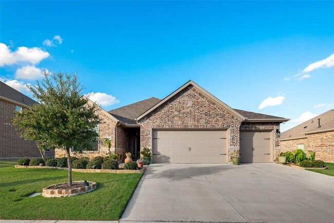 Foto del edificio - 3010 Lily Ln