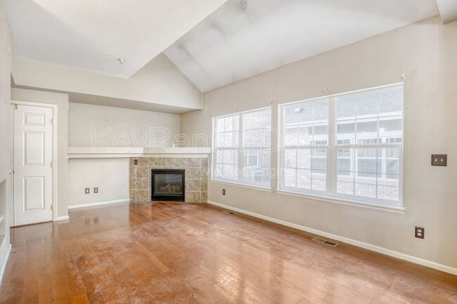 Photo - 4973 S Dillon St Apartment