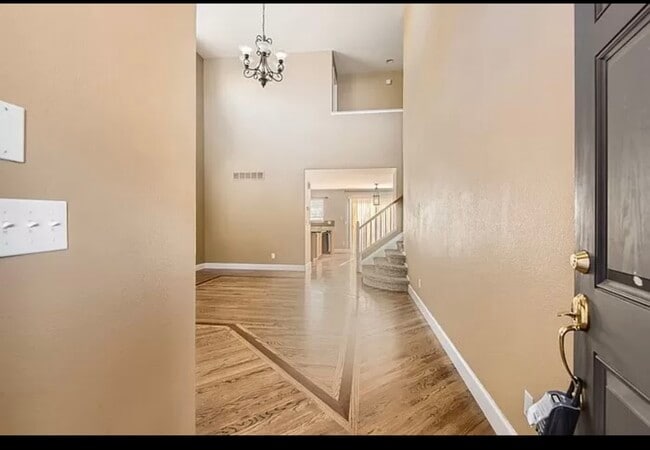 Building Photo - 12410 Bradford Dr