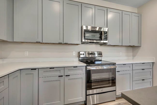 Building Photo - 606 W North Temple St