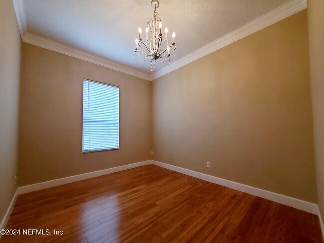 Foto del edificio - 5627 Ribbon Rose Dr