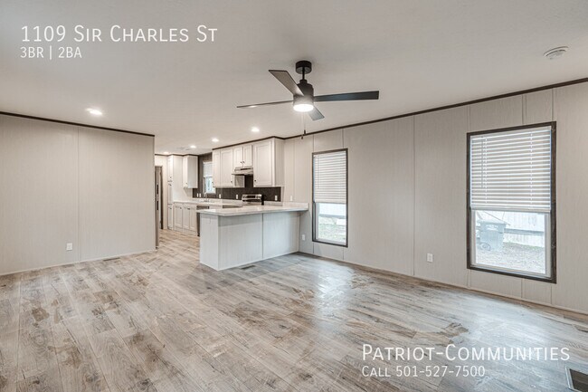 Foto del edificio - 1109 Sir Charles St