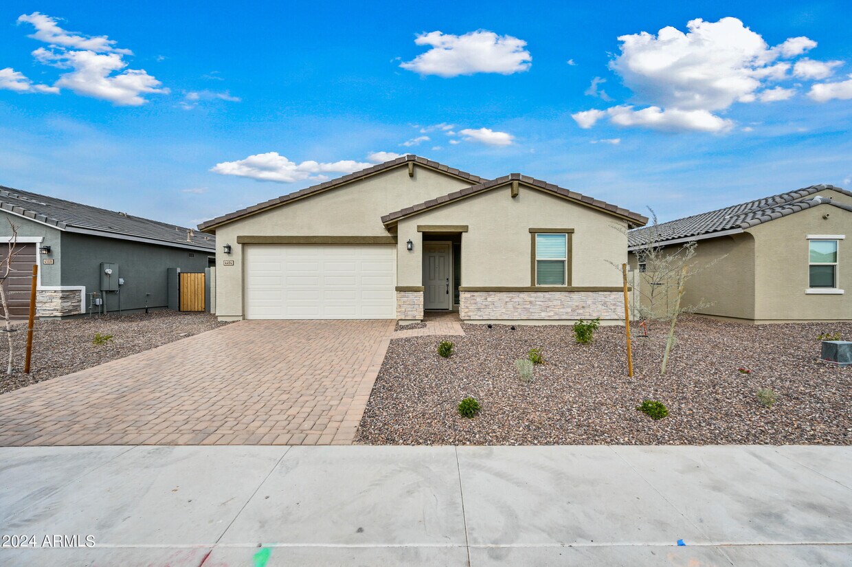 4494 HANNAH St, San Tan Valley, AZ 85144 House Rental in San Tan