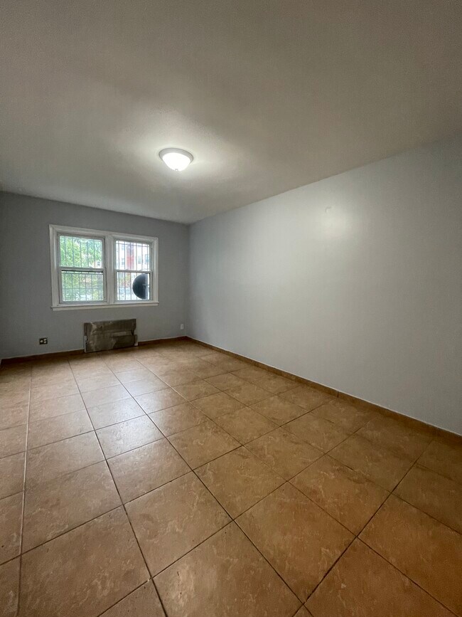 Foto del edificio - 148 3rd Ave