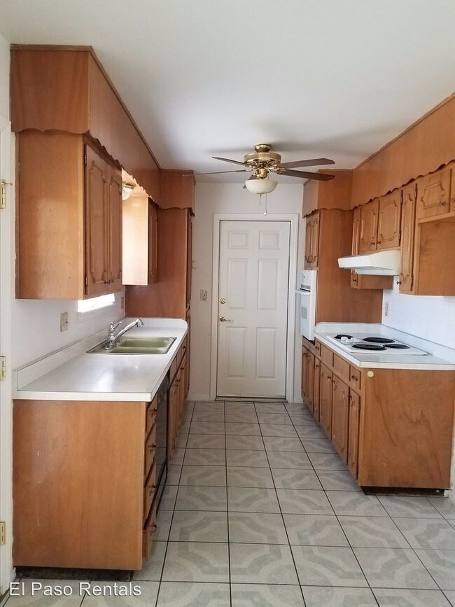 Building Photo - 3 br, 2 bath House - 4624 Academy