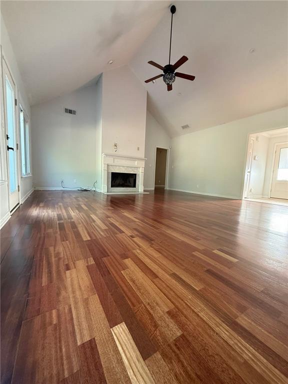 Foto del edificio - 1232 Highfield Dr NE