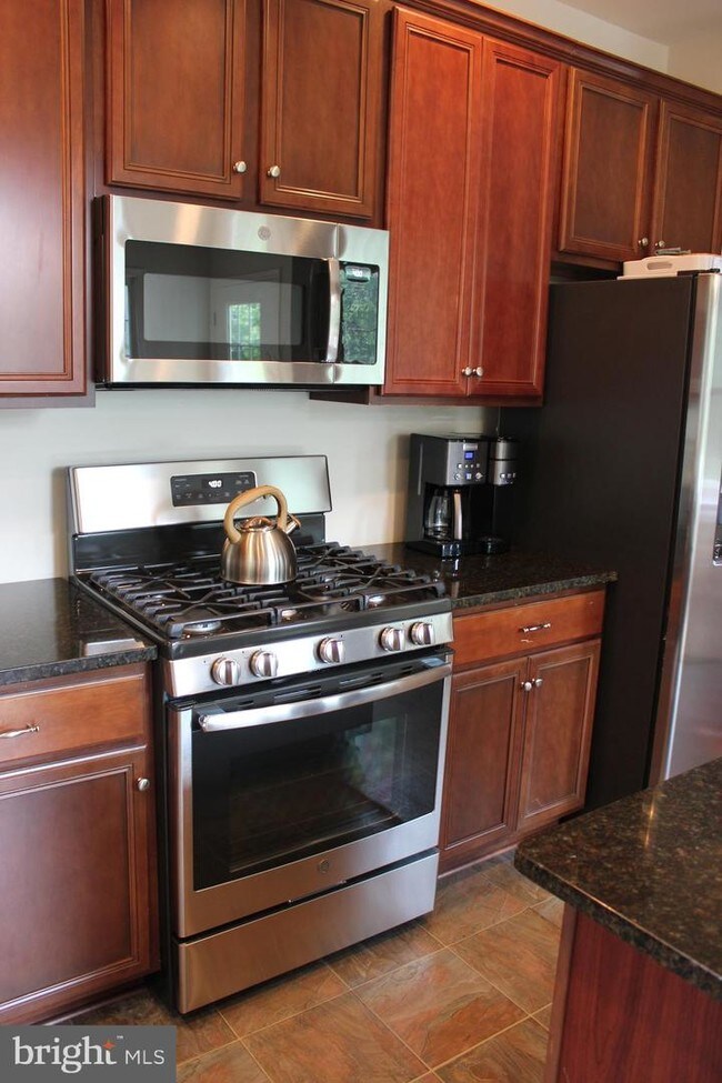 Building Photo - 5604 Swift Creek Ct
