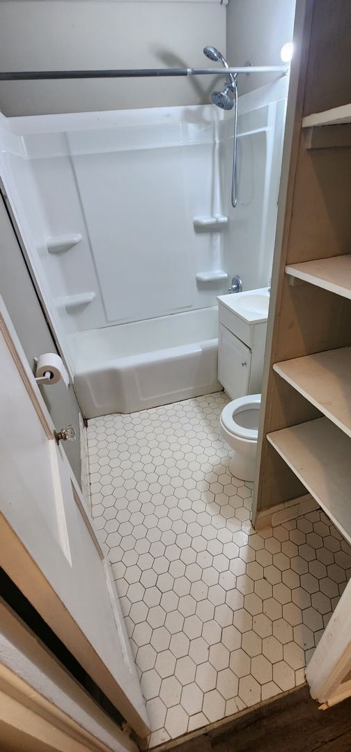 Foto del edificio - 2 bdrm home near Millington Elementary