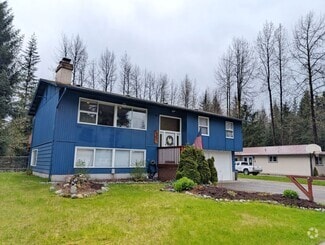Building Photo - 8221 Birch Ln