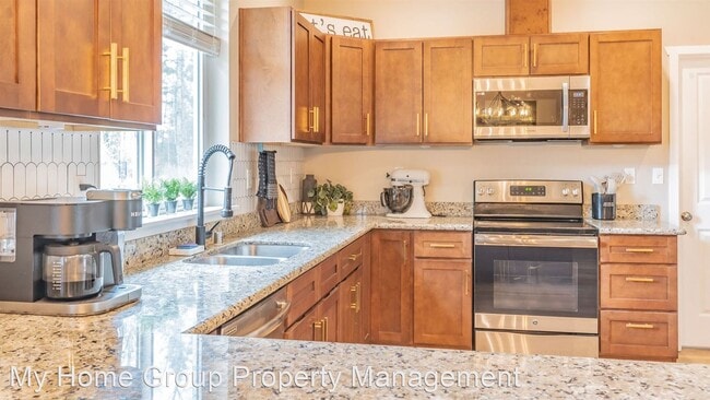 Building Photo - 3 br, 2 bath House - 35806 60th Ave S