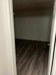 Foto del edificio - 5041 Ave L-14