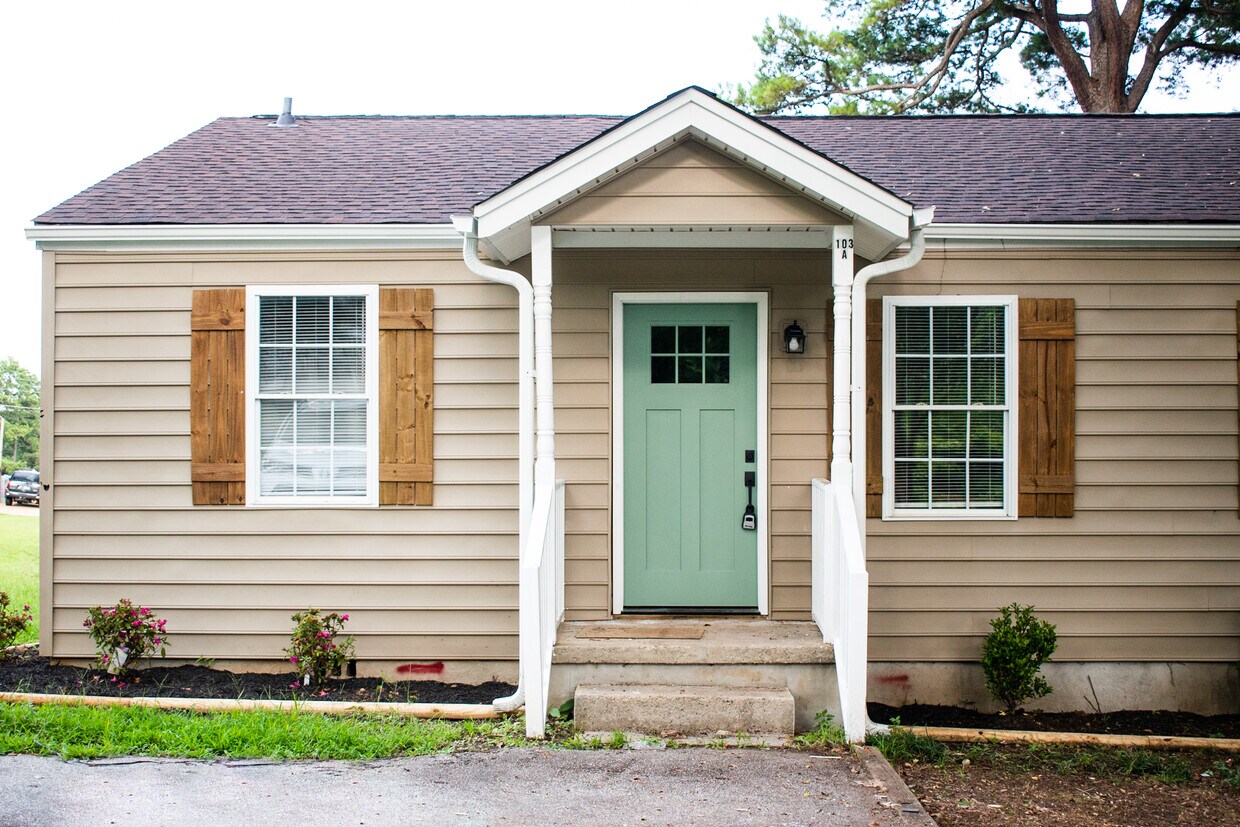 103 Patton Dr, Greenville, SC 29605 Townhome Rentals in Greenville SC