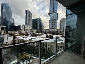 Building Photo - 501 West Ave