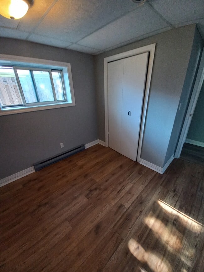 Building Photo - Garrison Manor Apartments