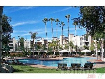 Foto principal - 5550 Owensmouth Ave