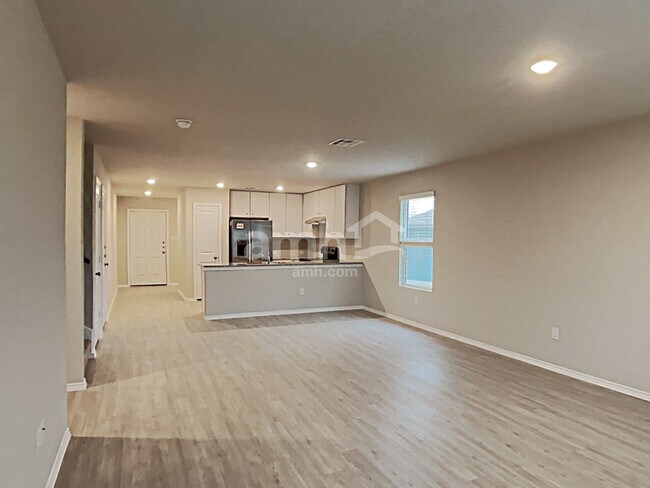 Building Photo - 5719 Sunset Vista