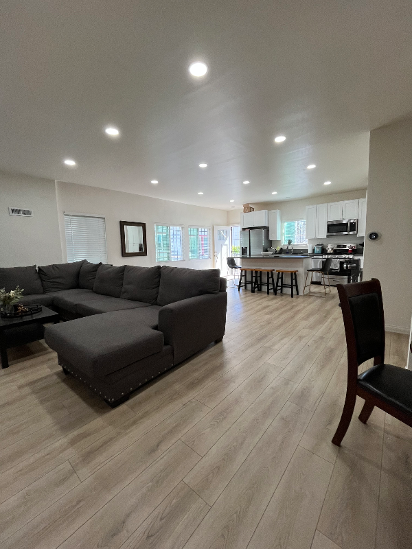Foto del edificio - 4616 Franklin Ave