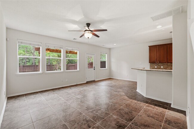 Building Photo - 323 Bloomhill Pl