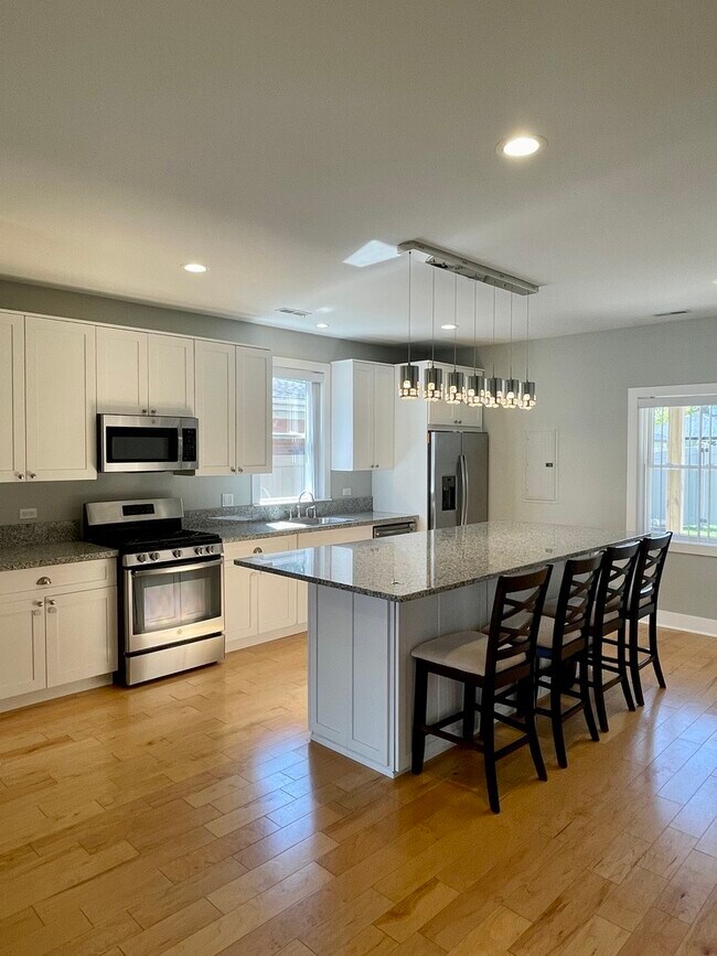 Foto del edificio - 1986 Pine St