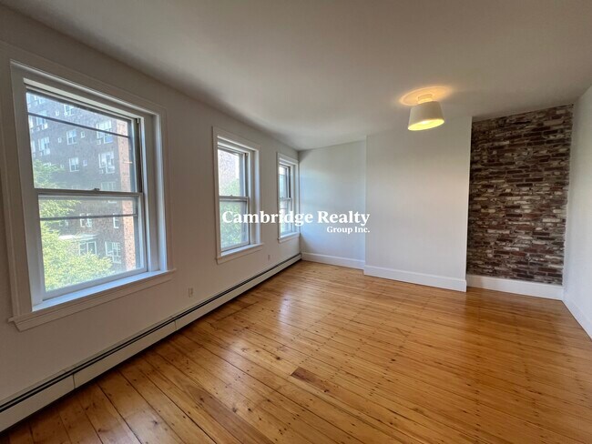 Foto del edificio - 1228 Cambridge St