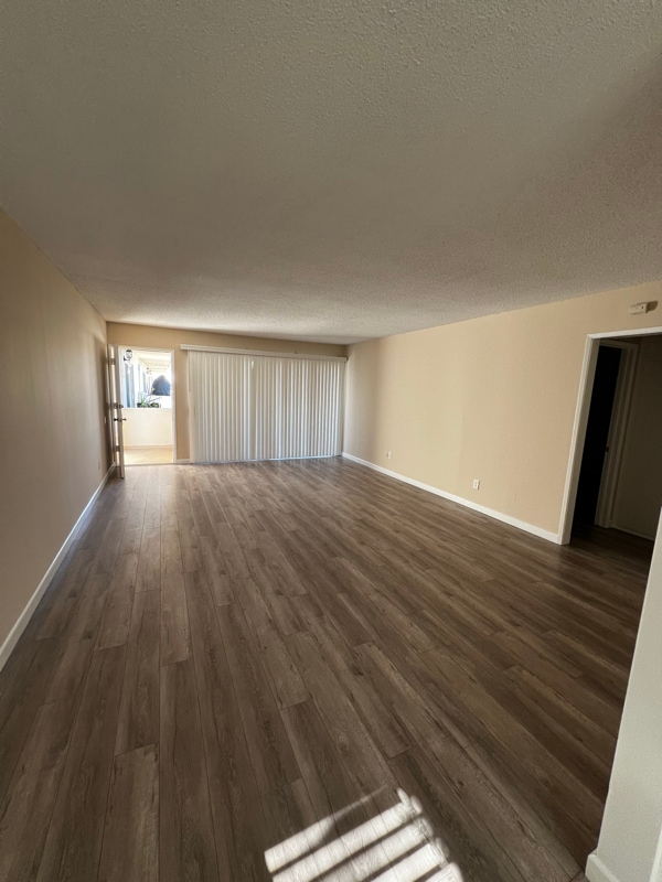 Foto del edificio - 2435 W 227th St