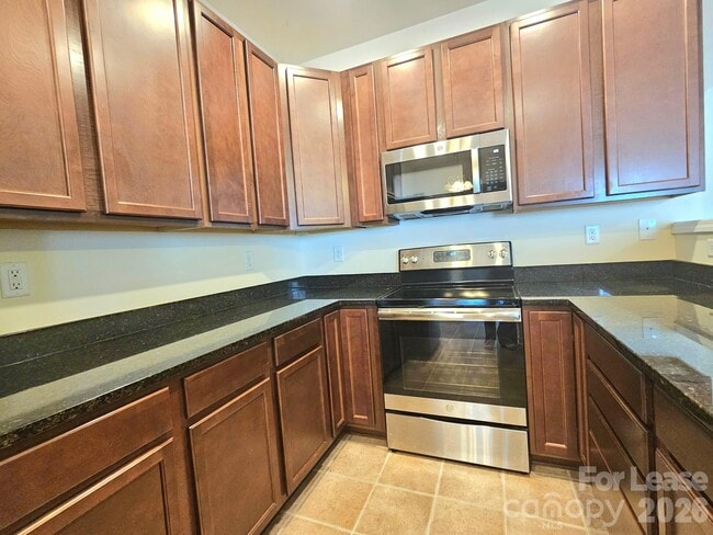 Building Photo - 7320 Jane Parks Way