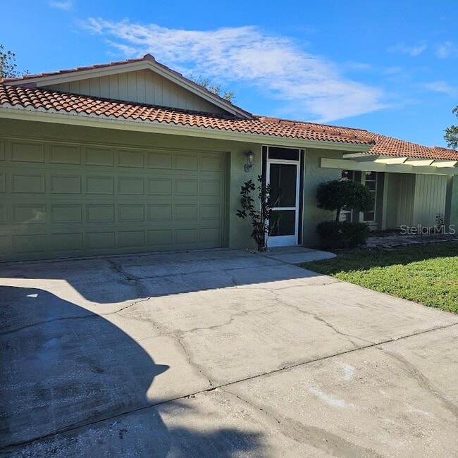 Building Photo - 7541 Biltmore Dr