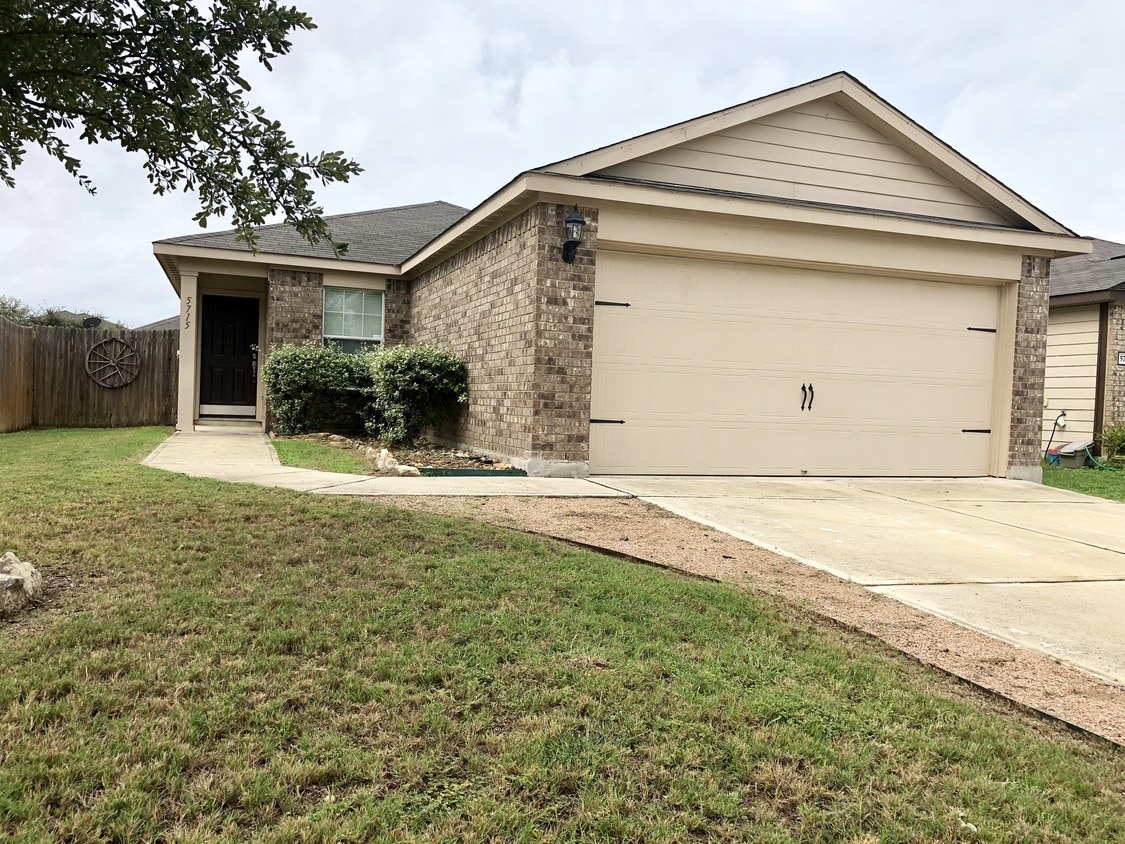 5715 Texas Canyon, San Antonio, TX 78252 House Rental in San Antonio