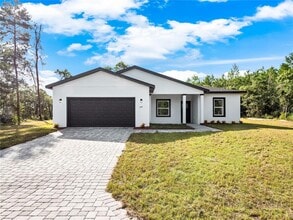Building Photo - 560 Marion Oaks Golf Way
