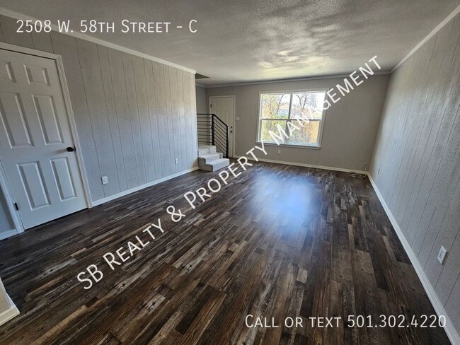 Foto del edificio - 2 Bedroom Townhouse in North Little Rock, AR!