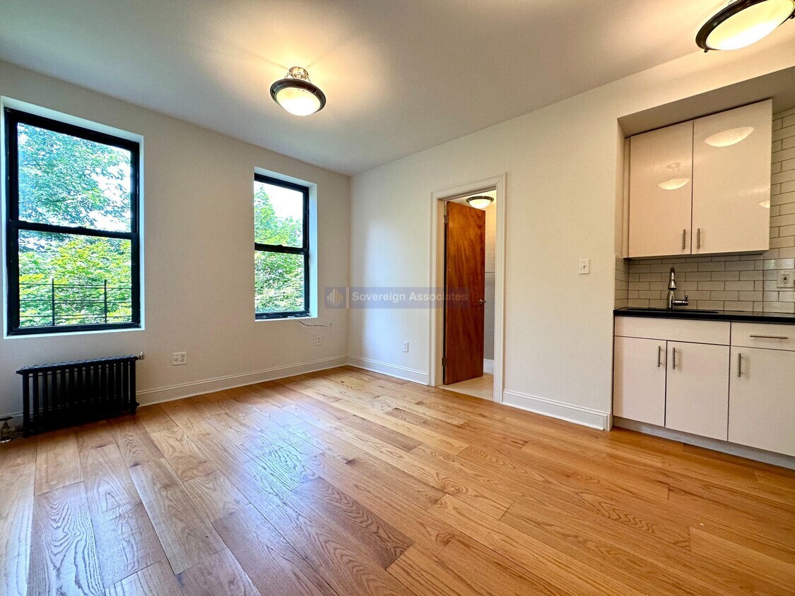 282 Cabrini Boulevard Room for Rent in New York, NY
