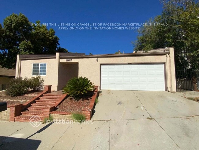 Building Photo - 13427 Almetz St