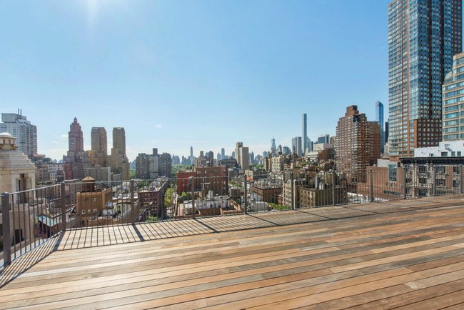 Foto del edificio - 154 W 70th St